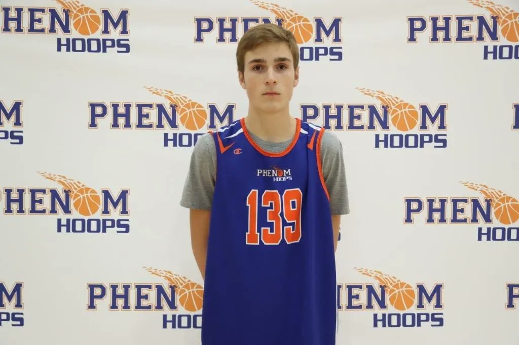 Phenom 150 Session I Camp Evaluations: Team 7
#PhenomHoops 

<a href="/Coach_Rick57/">Rick Lewis</a> <a href="/colbylewis20/">Colby Lewis</a> <a href="/POBScout/">Patrick O'Brien</a> <a href="/JeffreyBendel_/">Jeff Bendel</a> <a href="/ty1ewis/">Tyler Lewis</a> <a href="/MasercolaMiles/">Miles Masercola</a> <a href="/DeAjaiDawkins30/">DeAjai Dawkins</a> 

Read: phenomhoopreport.com/phenom-150-ses…