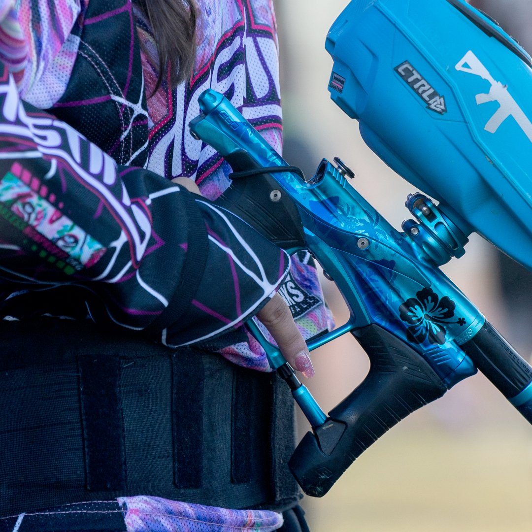Planet Eclipse on X: Keep your claws sharp 🔪 📸 Smiley Joes Photos 🦋  Destiny Paintball 🔫 EGO LV1.6 #planeteclipse #ego #lv1 #nailjob  #sharpclaws #hibiscus #destiny #girlsjustwannahaveguns #girlsplay  #girlswhop
