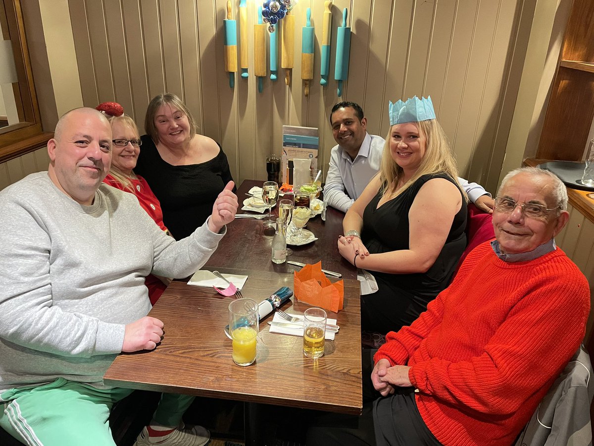 BHCommunityBus's tweet photo. Lovely evening yesterday at the Sportsman at Withdean Stadium for the Community Transport Christmas Party 😀 

Lovely to celebrate the end of a very successful year all together 😍

More pictures 👇🎅🏻 https://t.co/09plt2E5Bl