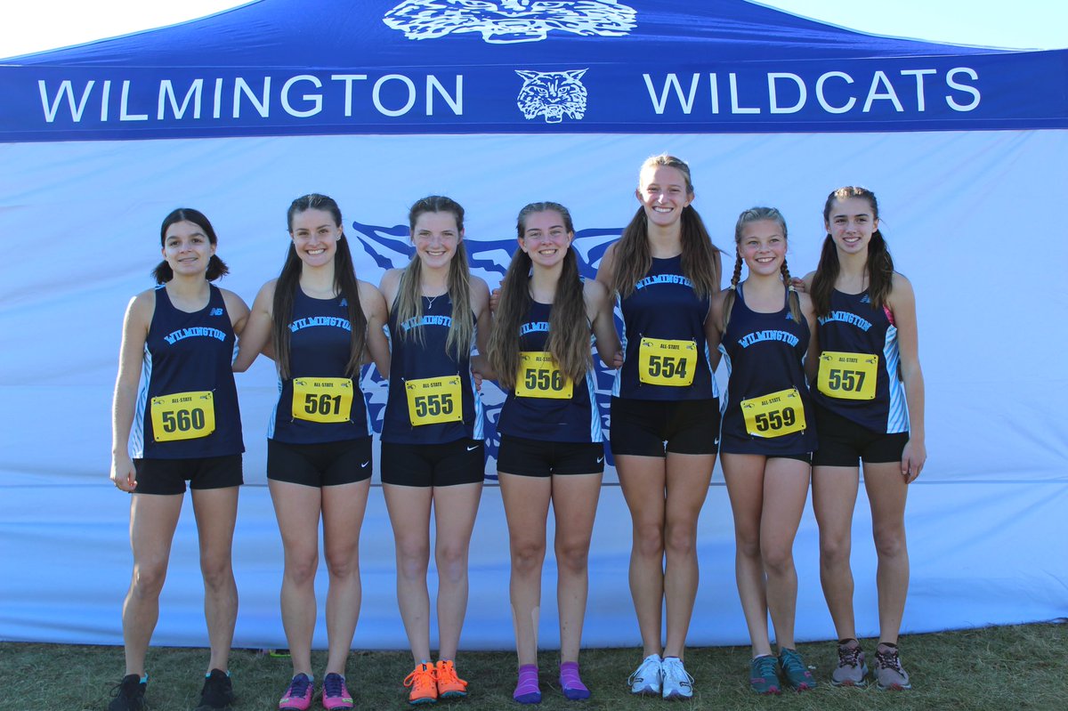 CoachSchellXCTF's tweet photo. Girls finish off the season competing at the Division 2 All State meet for the first time ever taking 9th place overall!

Lead by Shea in 20th with a huge PR of 19:27 and Addy in 23rd 19:39🏃🏻‍♀️💨🔥

#WildcatPounce https://t.co/iLjA0e9vVp