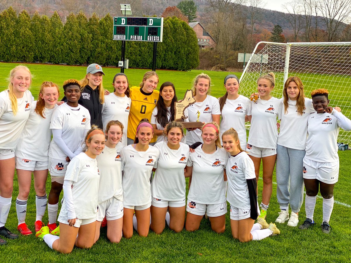 SuffieldAcademy's tweet photo. For the first time in 35 years #SuffieldAcademy #GirlsVarsitySoccer won the #NEPSAC #ClassB #Championship trophy after a 4-1 victory of #PingreeSchool🐾 WAY TO GO SUFFIELD!
#essequamvideri #beyoubeasuffieldtiger #jointhepride #sYOUffieldacademy #tigerpride #suffieldforlife https://t.co/vVg7Y6ehpQ