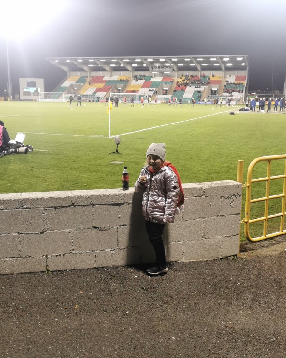 Realbarneycarey's tweet photo. Day out with my #MiniRed we even made the tv roll on next season #SFC #SaveTolkaPark #FTA https://t.co/hZZX9ZTWJn
