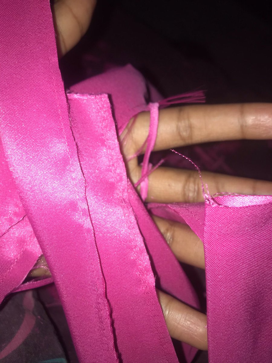 phutistyles's tweet photo. My life consists of me making things last minute and sometimes it works out sometimes it doesn’t 🤷🏾‍♀️ #imadeit #fashiondesigner https://t.co/AXQ9g8KKDm
