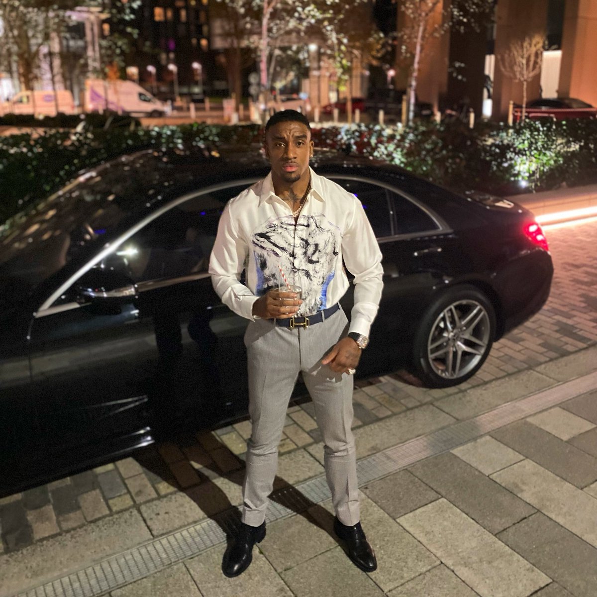 TheBugzyMalone's tweet photo. To be young and successful… 🥂 https://t.co/guAe8bUQi2