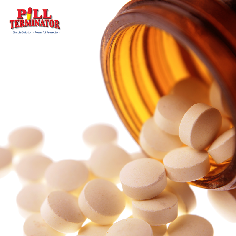 PillTerminator's tweet image. Painkillers like Oxycontin, Percocet and Vicodin are one of the most frequent causes of accidental child #poisoning. 🏥 If you have these drugs, make sure to keep them out of your little one&apos;s reach!