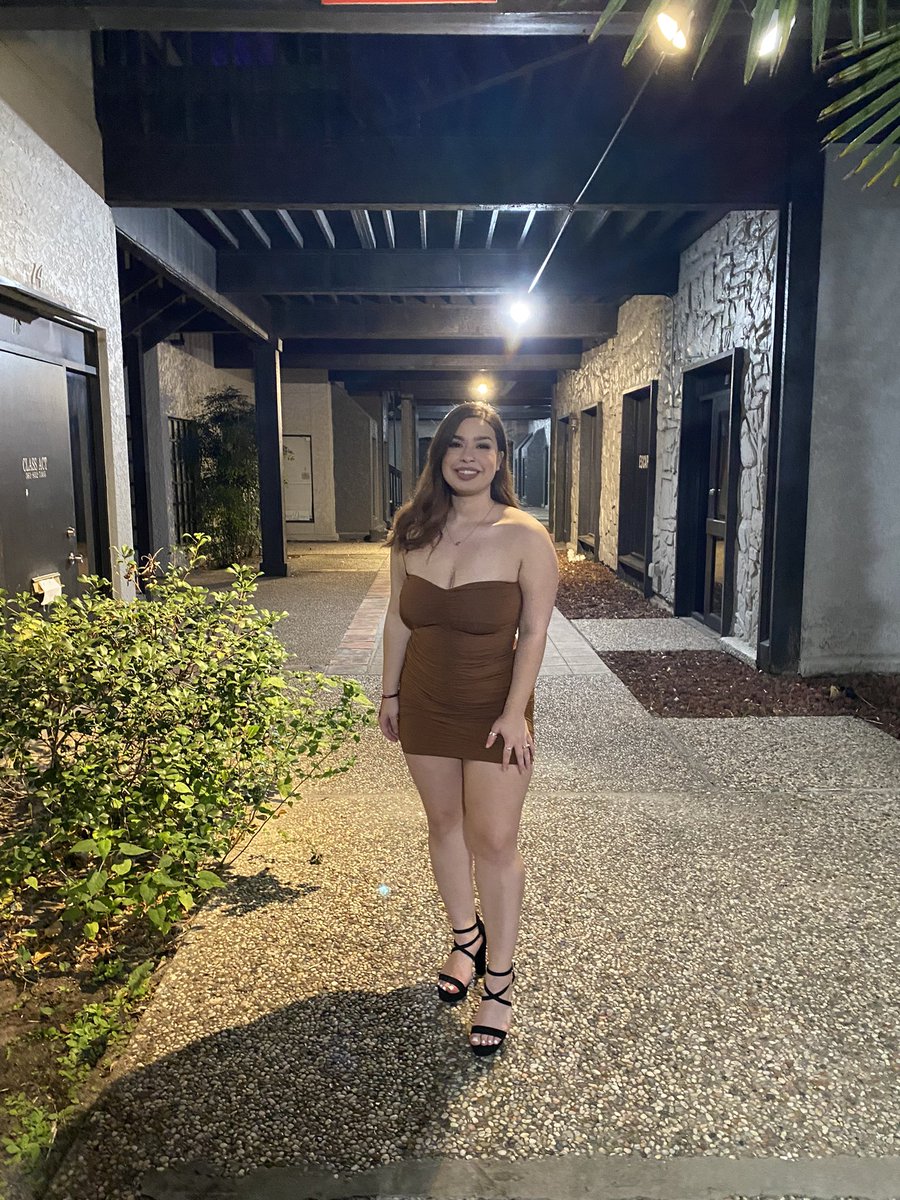 _SMDV's tweet image. Jordan year Dunkin’ on you hoes ✨🎂 

#23 #ScorpioSeason #Nov20th