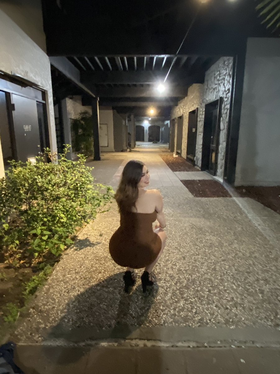 _SMDV's tweet image. Jordan year Dunkin’ on you hoes ✨🎂 

#23 #ScorpioSeason #Nov20th