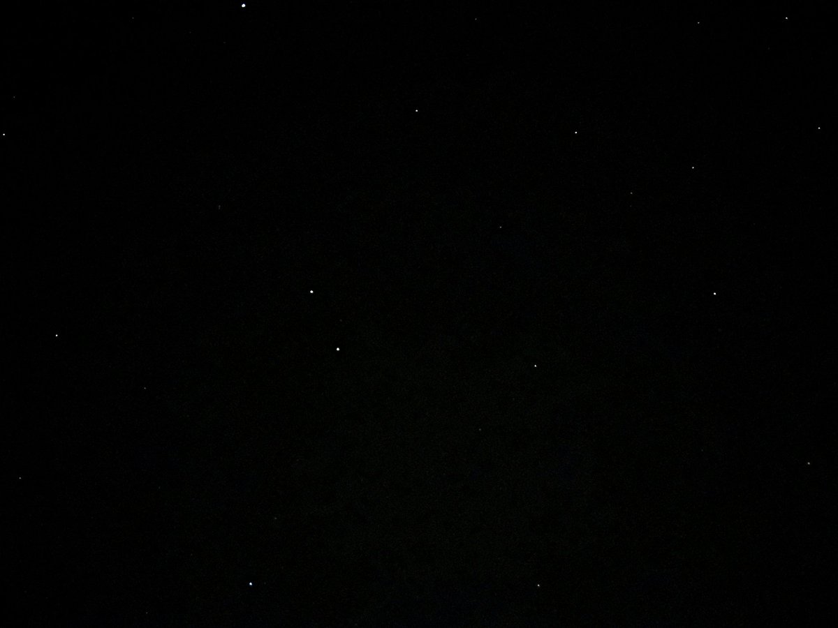 Evasquez8071's tweet photo. #astronomíadesdecasa 
#identificandoestrellas 
#Achird, 19.4 al, 1.20 soles 
#UpsilonCas, 330 al, 16.2 soles
#Castula  200 al, 10.8 soles
#Navi, 550al, 8.91 soles
Todas en #Cassiopeia 
@tereaxe78 
@toro_an 
@IvihRamaldes 
@Kassiopeia_w_1 
@clima_gce 
@El_Universo_Hoy https://t.co/ozgd1HYtJP