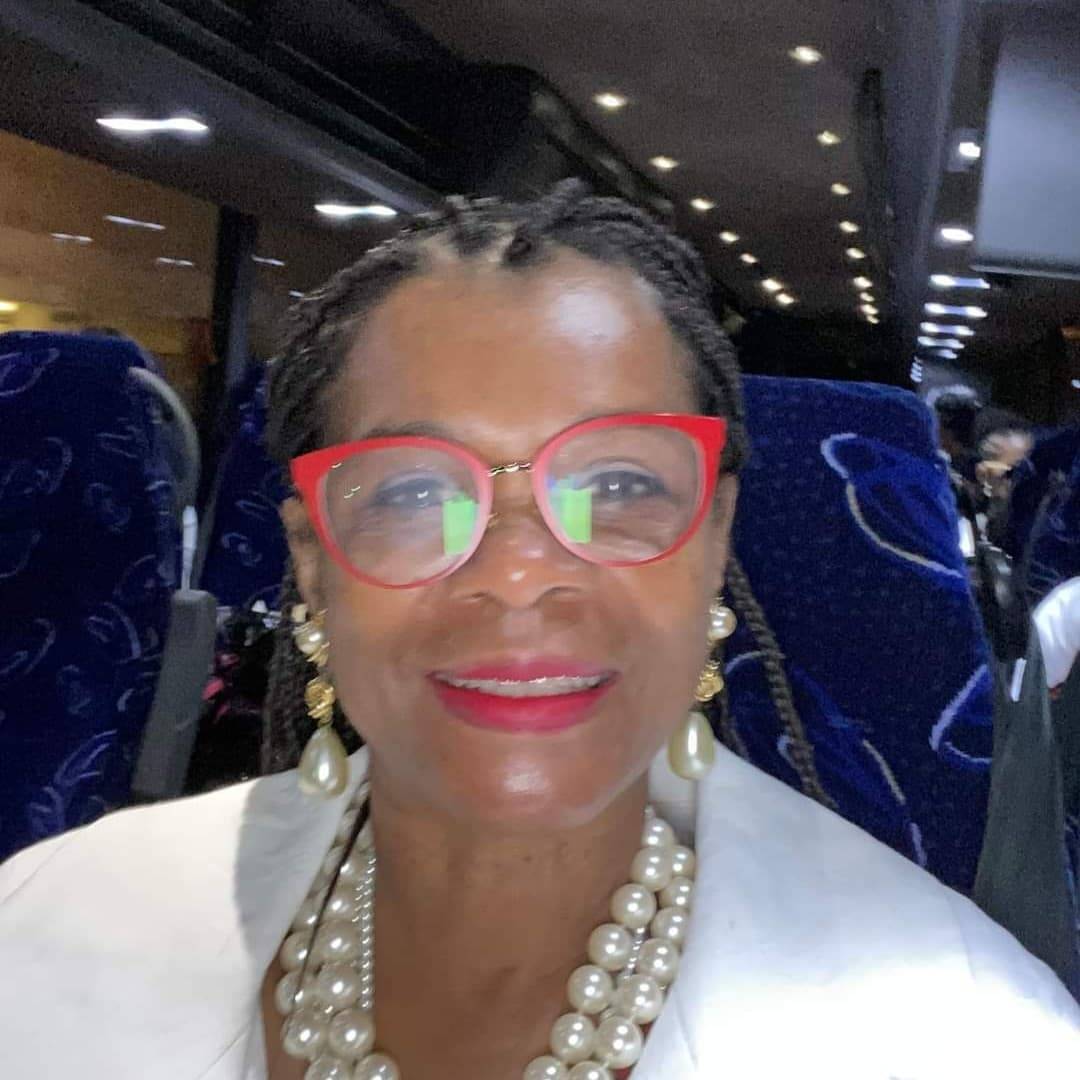 MemphisDST's tweet photo. #MemphisDST dazzled in all white during Delta Sigma Theta Sorority, Inc's formal opening of the 55th National Convention in Atlanta, GA.#DST1913   #AdvancingDST #MovingMACForward https://t.co/UkHDb3Suul