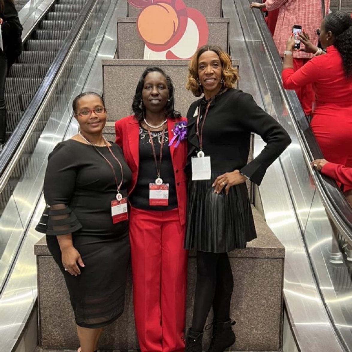 The 55th National Convention in Atlanta Continues! Our TCAC Sorors are having a great time handling the business of Delta! 

#DSTCONVENTION2021