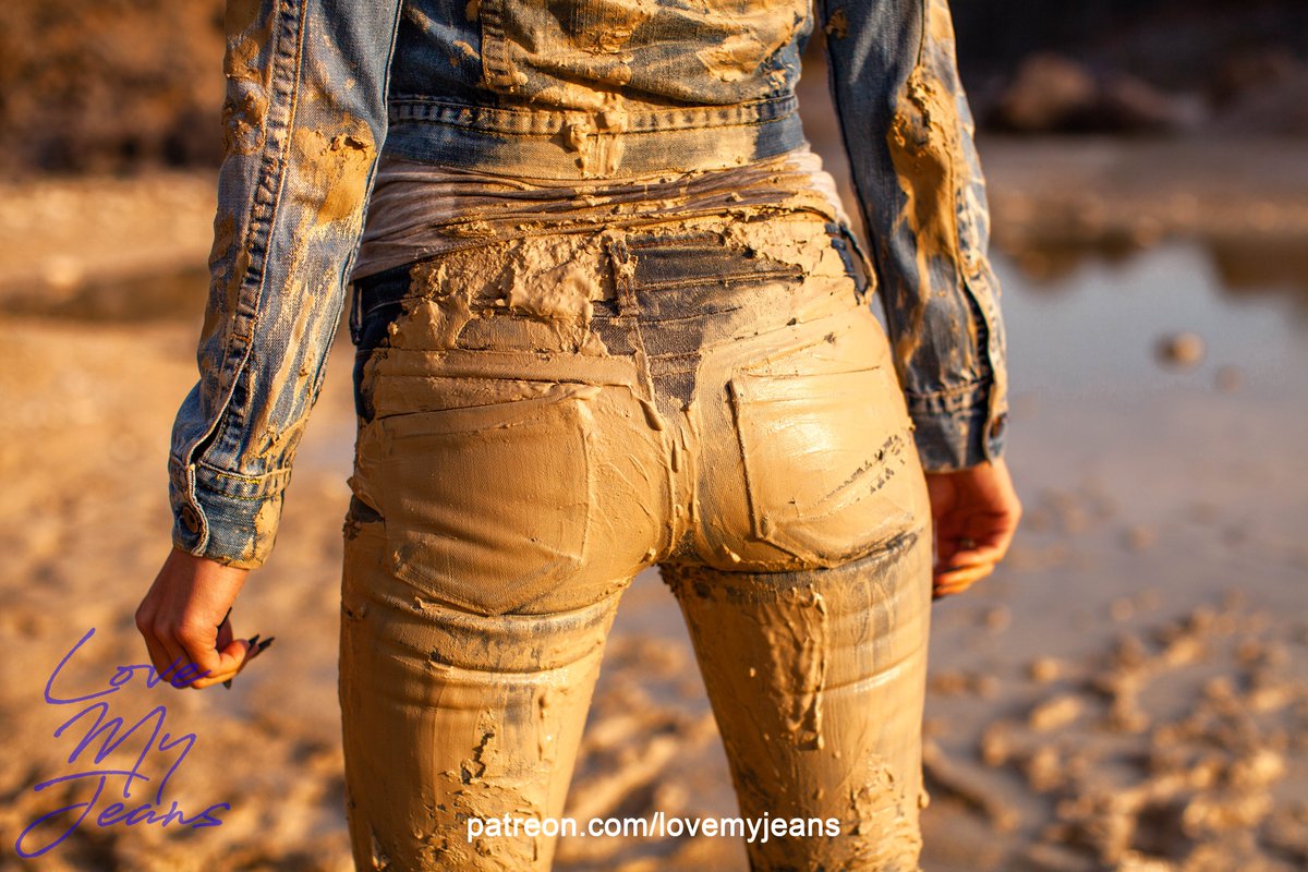 LoveMyJeans1's tweet photo. Missed my mud sessions? This will take you right back to the sunny summer days!!
https://t.co/mFFFz6J8SF
https://t.co/wDBakT0Jbm
#jeans #denim #mud #messy #mess #muddy #deepmud #doubledenim #mudgirls #girls #messygirls #messyjeans #tightjeans #jeanslover #wam #wet #wetlook https://t.co/4rRnZJFp52