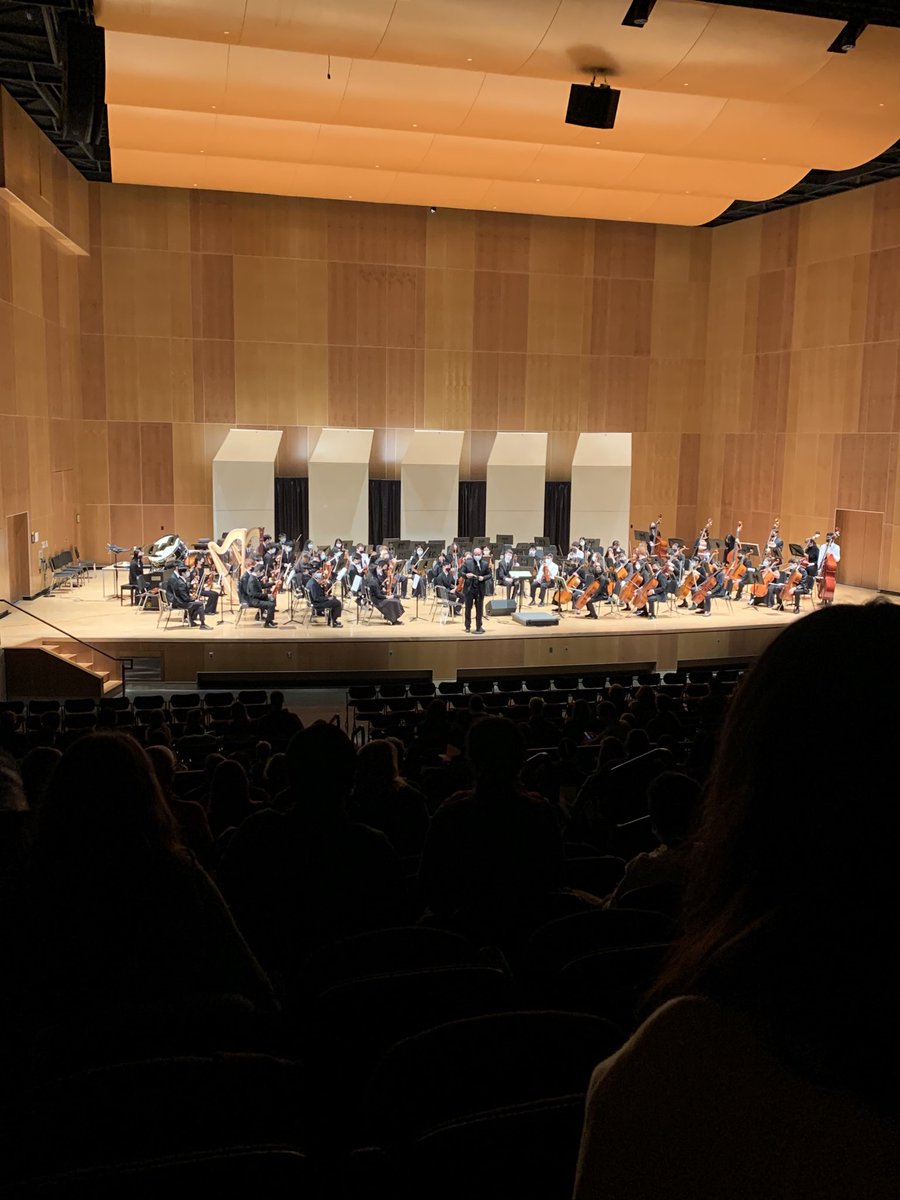 cardinalstrings's tweet image. My kids and I had the pleasure of watching many ⁦@TWHS_Cardinals⁩ and ⁦@KilbourneMiddle⁩ students perform with the OMEA Regional Orchestra and the Capriccio Youth Choirs today! I’m so lucky to know these amazing young musicians. #itsworthit #musicisworthit
