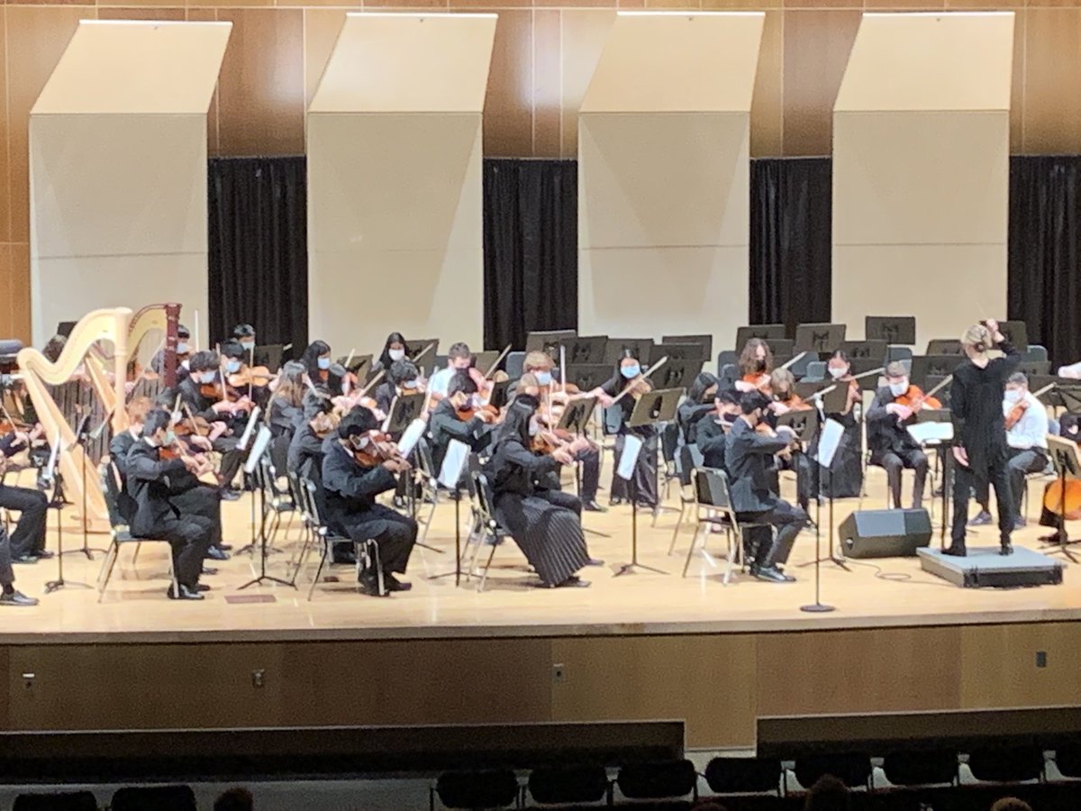 cardinalstrings's tweet image. My kids and I had the pleasure of watching many ⁦@TWHS_Cardinals⁩ and ⁦@KilbourneMiddle⁩ students perform with the OMEA Regional Orchestra and the Capriccio Youth Choirs today! I’m so lucky to know these amazing young musicians. #itsworthit #musicisworthit