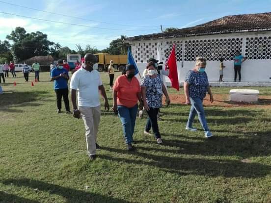pelaez_denis's tweet photo. Poblado de Magua en el Consejo Popular de Manaca en #Trinidad se vistió de gala, el pueblo festejando la reanimación a partir del programa Sancti Spiritus en Marcha. #Trinidad #SanctiSpititus #CubaViveYRenace #Cubavive #PoderDelPueblo https://t.co/ngOFlIra5b