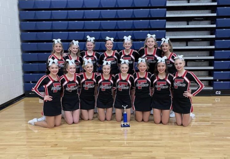 FranklinCheer's tweet photo. Way to go Varsity comp squad- taking 1st place at Fairmont today 😻
Congrats JH taking 1st place at Franklin and Fairmont comps this weekend- Go Cats ❤️❤️ https://t.co/9UeMGzUBfP