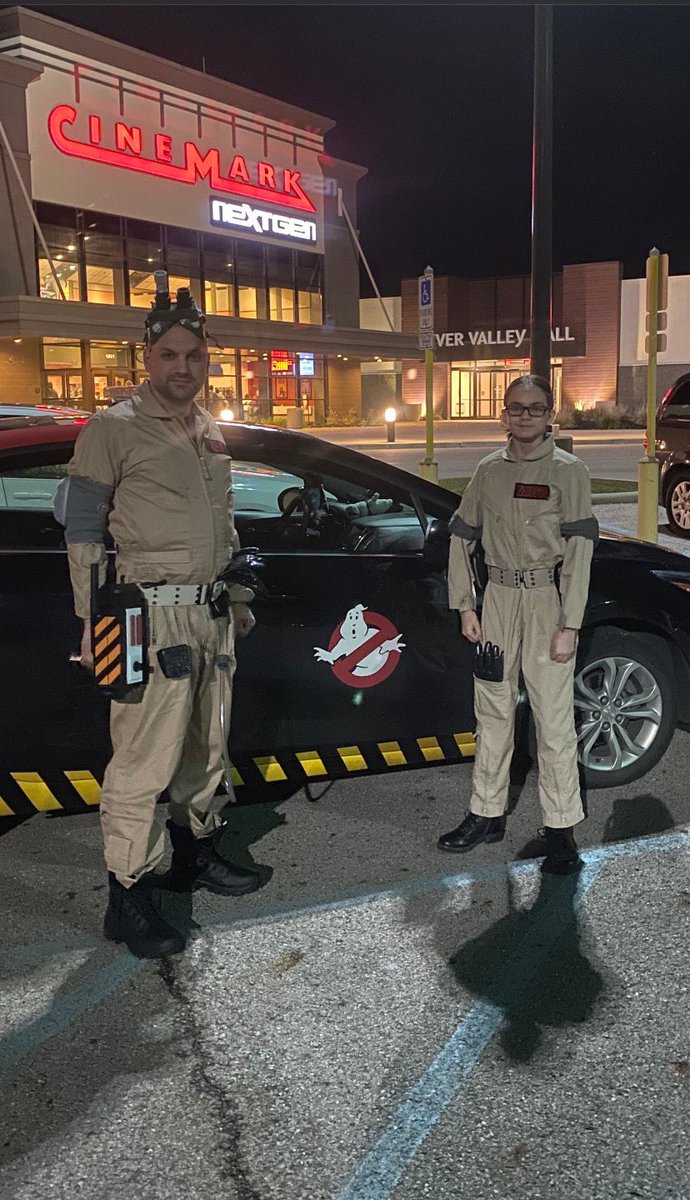 columbusgb's tweet photo. We also welcome Joel and Eden to the Columbus Ghostbusters. They did an awesome job keeping those evil entities away at the Afterlife screening. #ghostbusters #GhostbustersAfterlife #ghostcorp #columbusgb https://t.co/l4Cln3tgfm