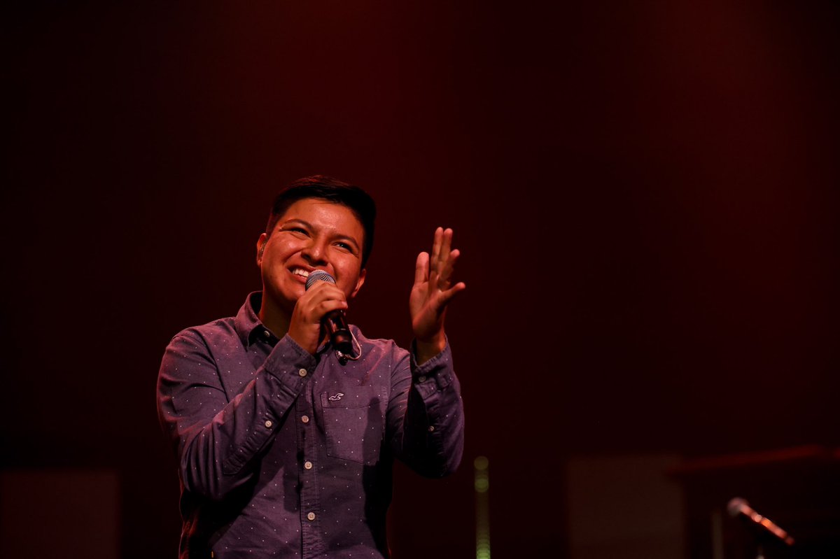 saxyboyyy's tweet photo. I haven’t posted in a while but here’s some pictures of me preforming 😁 https://t.co/0mXCQ9p0gQ