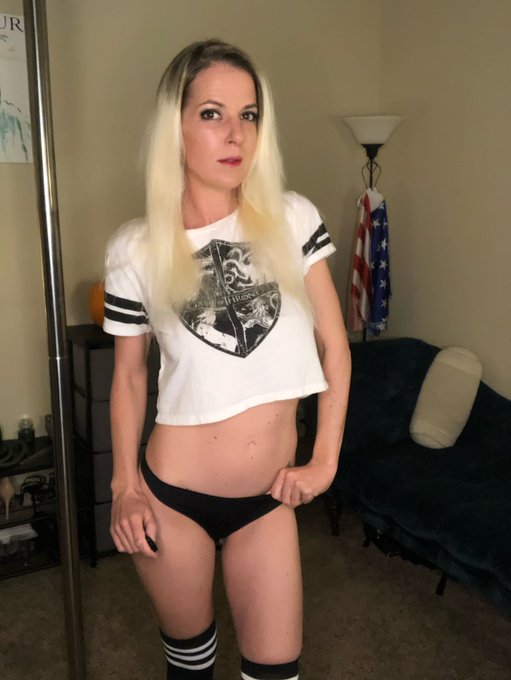 What&rsquo;s up! https://t.co/mRS7Ob7fdV<a href="/tag/stockings"class="tags"><span>#stockings</span></a><a href="/tag/anitablue"class="tags"><span>#anitablue</span></a>