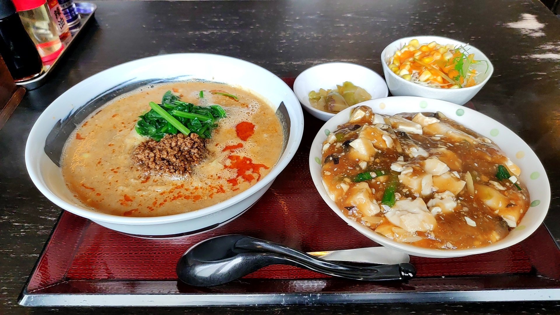 よしまさ 有給休暇なので独りランチ 美味しかったー ランチ 有給休暇 中華食堂真 T Co Abochhbzmg Twitter