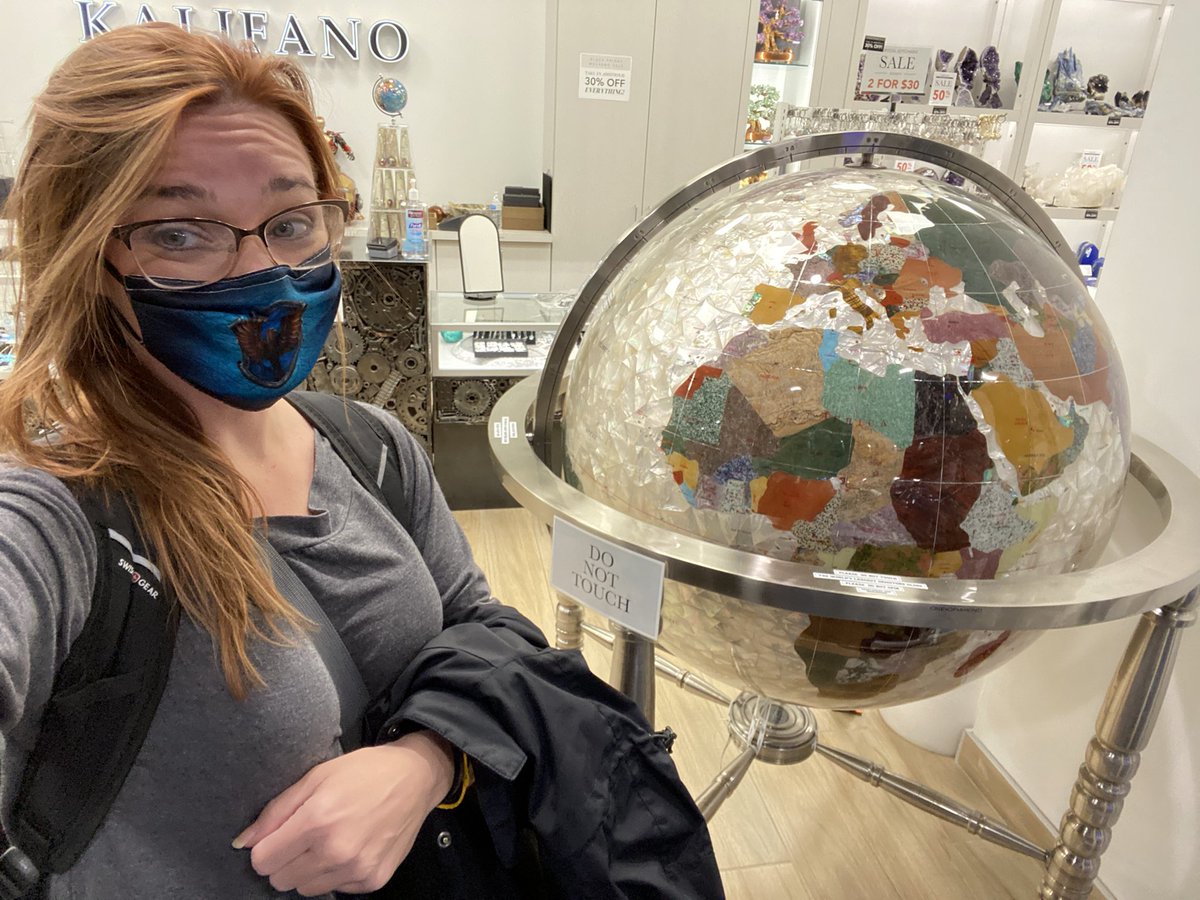 Worlds largest Gemstone Globe #vegas #LAS #world