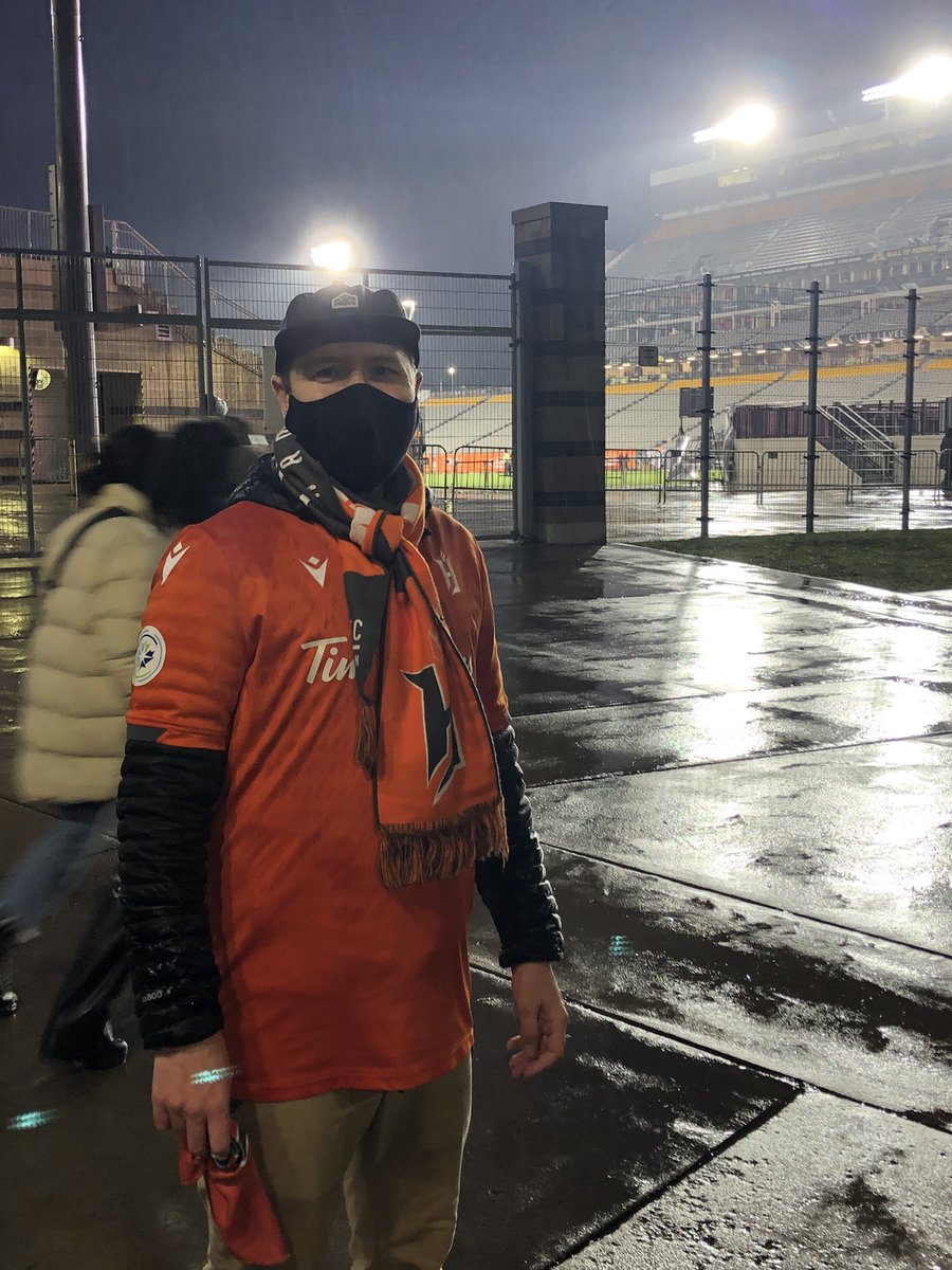 gregpaziuk's tweet photo. A bad brother brings you to a soccer game in the pouring rain for your birthday.
Thanks for bailing me out with a win, @ForgeFCHamilton.
#CanPL #ForgeFC #FORvYRK https://t.co/1351SwQ5DK