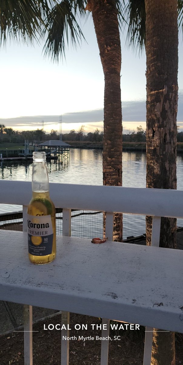 SCGRL2's tweet photo. Another Sunday Funday on the Coast.. where the views never get old.. #beachlife #lovewhereyoulive #supportlocalSC https://t.co/aOsqjawelw