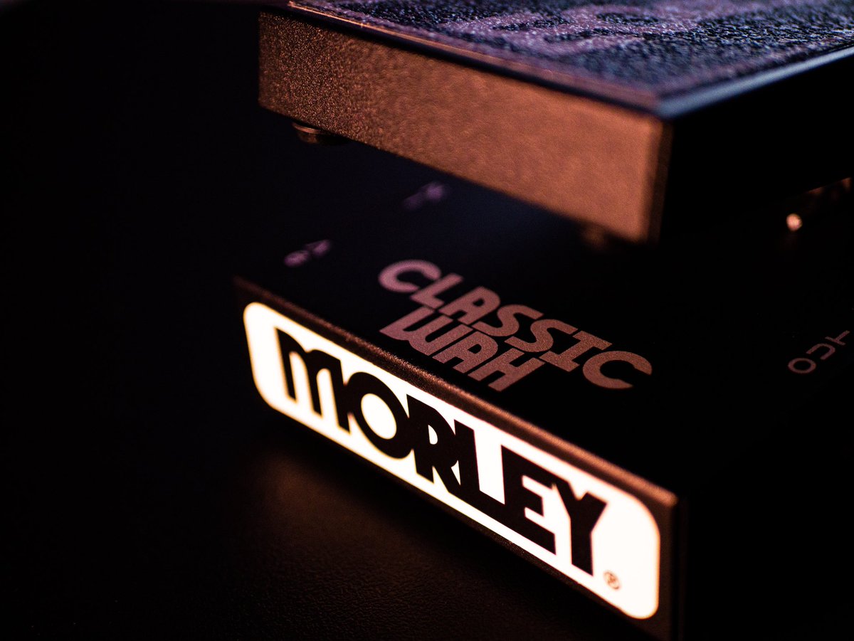 MorleyPedals's tweet photo. Get a 20/20 Classic Wah for just $84 at participating dealers! Yes you read that correctly… Pro level quality at an insane price, but not for long… 😱🔥#blackfriday
.
.
.
.
.
#morleypedals #morley #morleywah #wahpedal #wahwah #guitar #guitars #wahpedals #switchless https://t.co/bFvKCLGkRS
