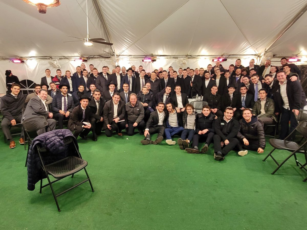 Netiv_Aryeh's tweet photo. What an amazing shabbas in West Hempstead!!! Thank you to everyone who participated!!! #yna #netivaryeh #ravbina #ravchananbina #ynaalumni https://t.co/sZxGtkcrJF