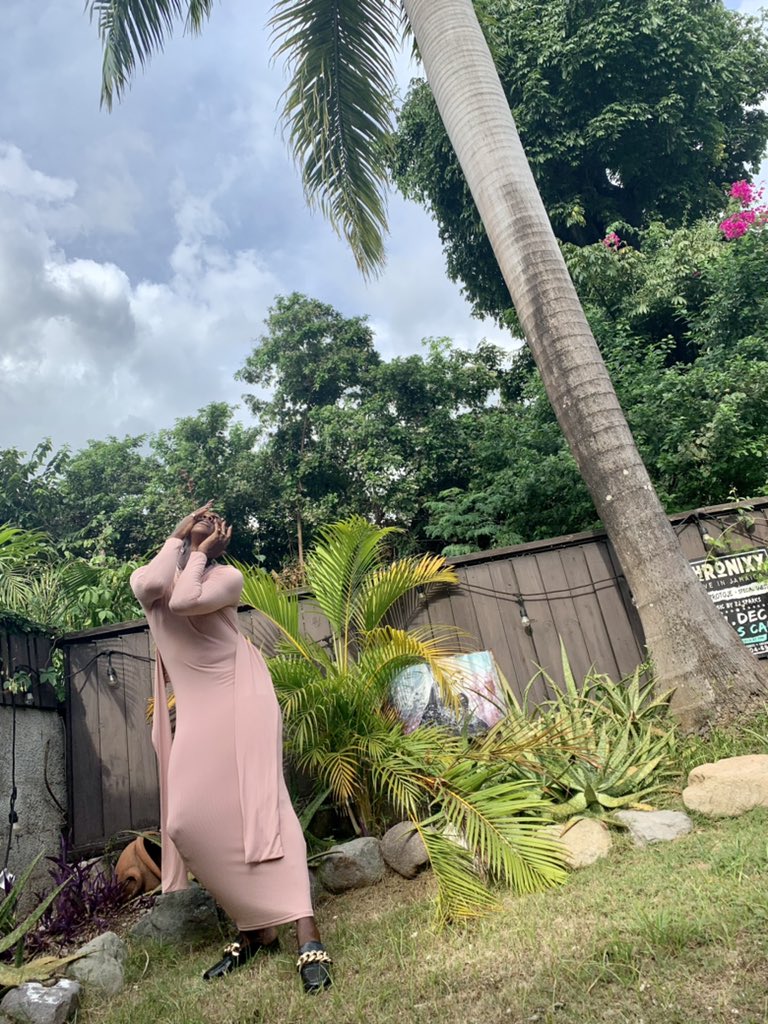 EmaniTheStylist's tweet photo. Brunch was amazing this morning with my sister @Kyym_Savage and the family.

#Trans #nonbinary #jamaican #takingupspaces #freedom #LGBTQIA+ #transvisibility #translifematters #lgbtqiaplusjamaicanlifematters #newbeginnings #newopportunities #life #love #joy #happiness https://t.co/WGwQgw2dyh
