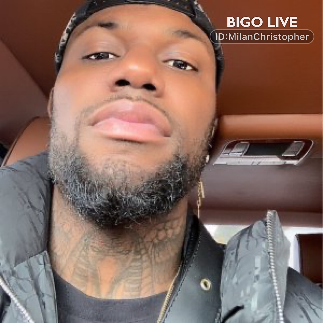 Fyechocolate1's tweet photo. Come to chat in 🔱Lᴼᴿᴰ 〽️ᴵᴸᴬᴺ🤴's LIVE room and earn bonus! New users fill in my invitation code 146268033 and find more surprises!
https://t.co/ytQNB5QCot https://t.co/3vuZT4xl9l