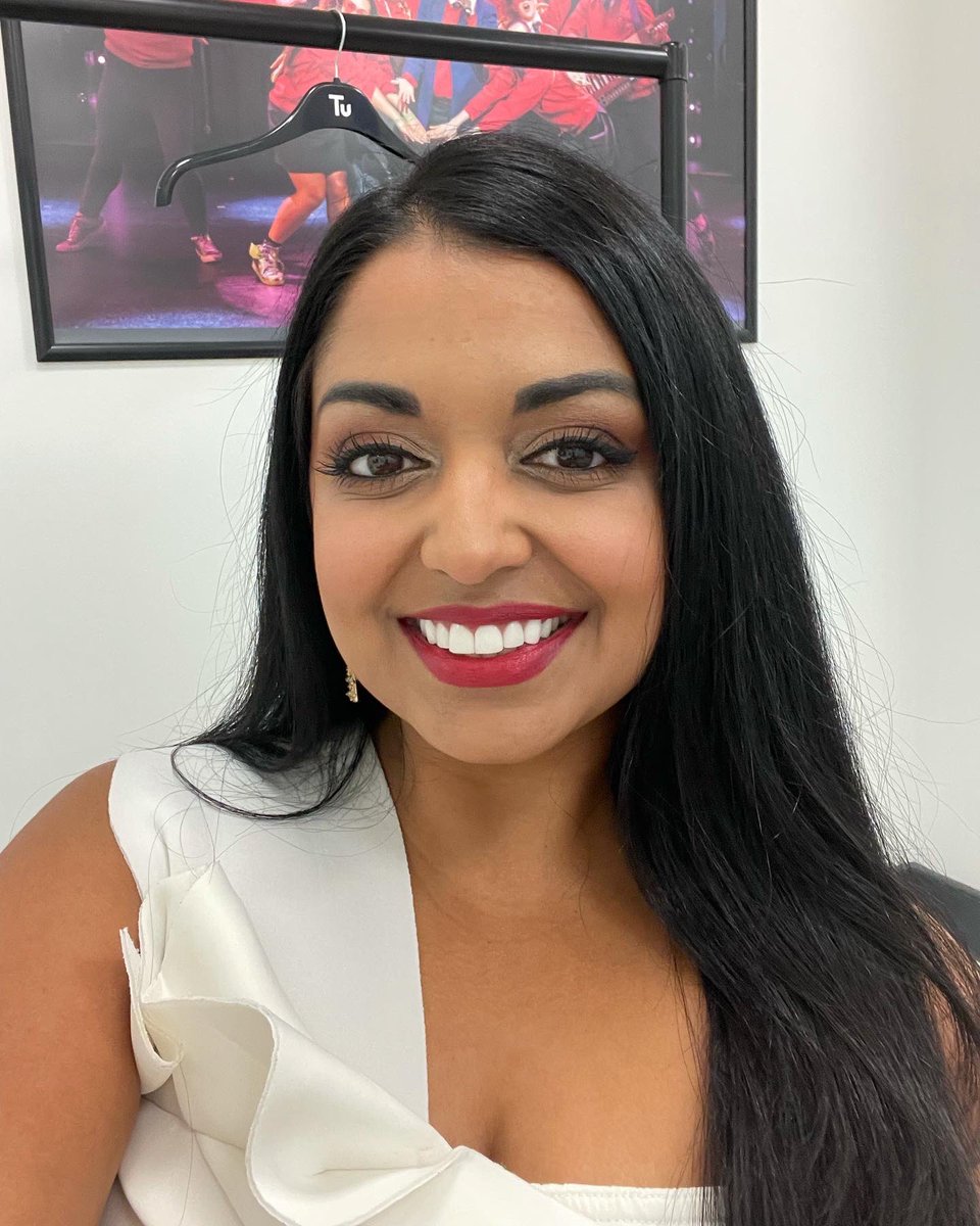 aryanapresenter's tweet photo. Hosting the @art_asia 40th anniversary celebrations 🎉@mastmayflowerstudios #southampton ✨

Incredible performances💃🏽🎤 

Celebrating Culture ♥️ something I really value.

Great to see so many influential people from Southampton tonight. And of course a selfie with the Mayor📸 https://t.co/XLlxitxgoG
