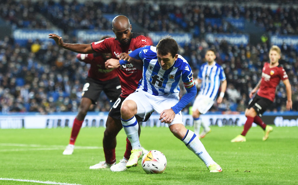 Французский эспаньол. Британский эспаньол. Arteta karoin real sosiedad. Реал эспаньол dlya dveri. Рсд эспаньол.