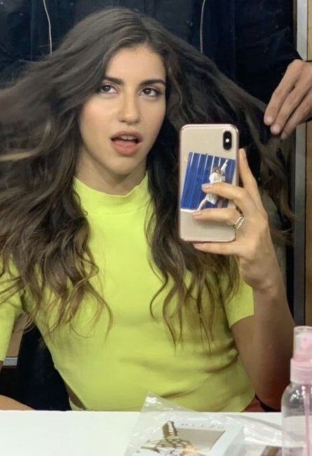 BYISASOUZA's tweet photo. queremos darle un profundo pésame a toda la familia angel y en especial a la mismísima Isabela que luego de 300 intentos soltando por fin llegó el fin de una era y el inicio de otra, perdimos un guerrero pero recibimos otro que esperamos tengamos mucha felicidad con él 🤍 https://t.co/ISIChEpWtk