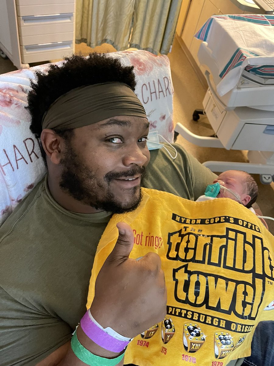BigMike5159's tweet photo. @steelers #gamedayready #HereWeGo https://t.co/G6bj6RjDoC