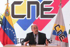 VzlaWatcher's tweet photo. Todo listo para ver como esta noche se autoproclama ganador el psuv por sopotocienta vez en este teatro electoral en los cuales todos los candidatos fueron los títeres como siempre...🤡 
.
#Regionales2021 EL CNE Manuel Rosales Diosdado Cabello Omar Prieto https://t.co/L8oV8DeOZC