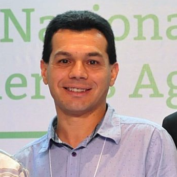 TerritorialSind's tweet photo. O #SindPFA parabeniza Gilmar do Amaral, terceiro Diretor Presidente da Assinagro, predecessora do Sindicato, por ocasião de seu aniversário. Nossos votos de felicidades nesta data especial e ainda mais sucesso em sua jornada. https://t.co/s5yE5XdFCT