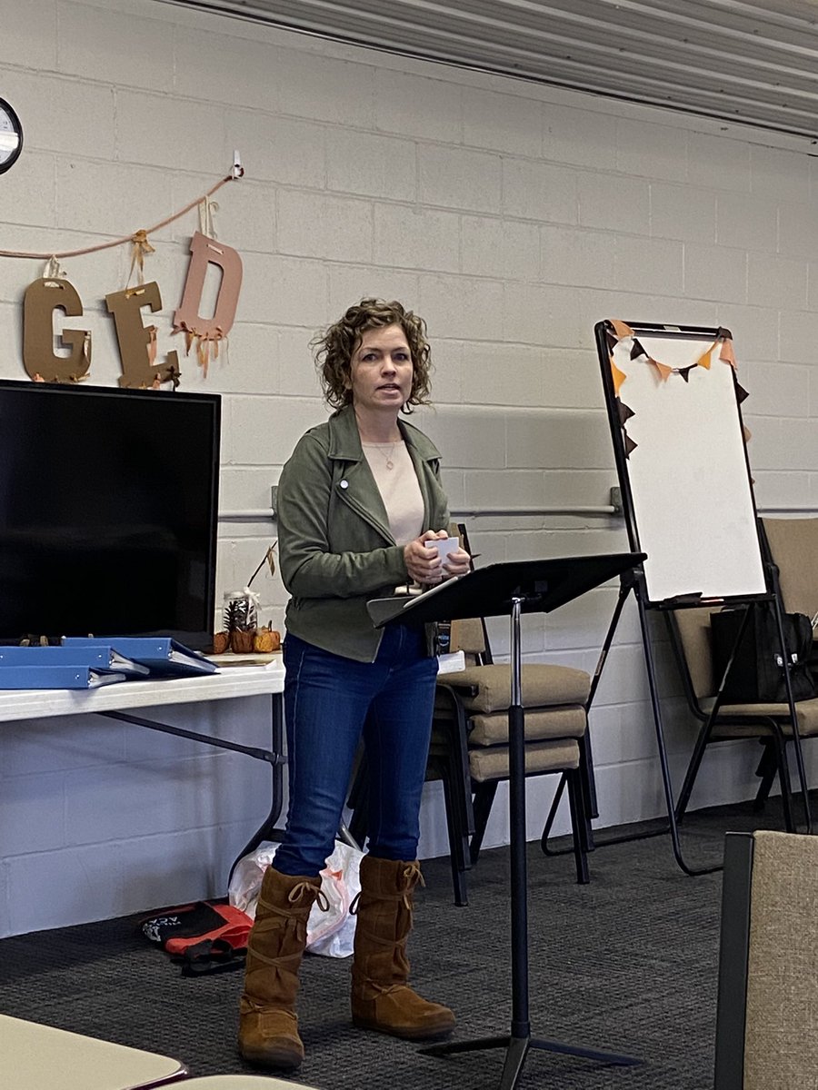 LpatchLinda's tweet image. Had a great weekend spending time with other Pastor’s wives. It was a blessing to hear from Gretchen Ronnevik sharing truth to us from God’s Word.  @garonnevik