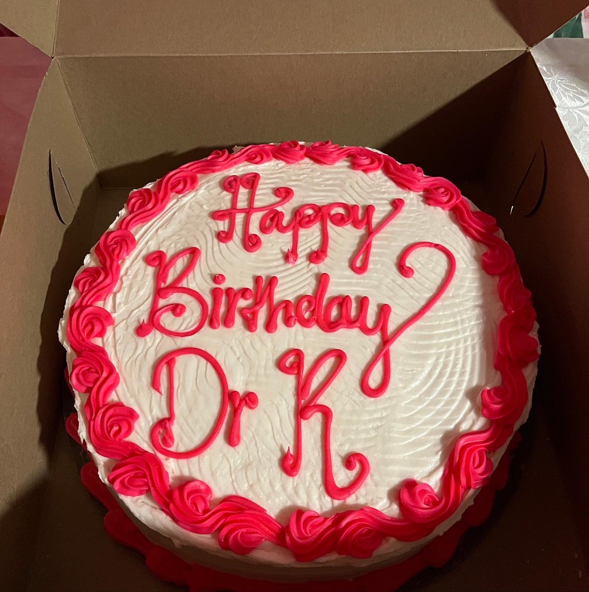 AJRupchandani's tweet photo. So @PaulForbesNYC I heard my momma had words at Allan’s she might not be allowed back 🤣. I guess I am stuck at 25 with no more cakes 🎂. #GrowingUpCaribbean #PineappleFilling https://t.co/XsExvLRigD