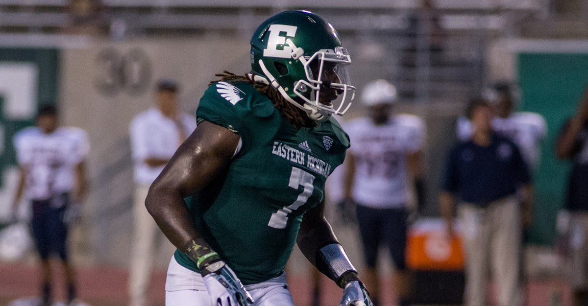 After a great conversation with <a href="/Coach_Creighton/">Chris Creighton</a> I am blessed to receive a Offer from Eastern Michigan <a href="/RyHunt3/">Ryan Hunt</a> <a href="/NHSTrojansFB/">Trojan Football</a> <a href="/NHSCoachWofford/">𝘾𝙤𝙖𝙘𝙝 𝙒𝙤𝙛𝙛𝙤𝙧𝙙</a> @CoachFlemingEMU