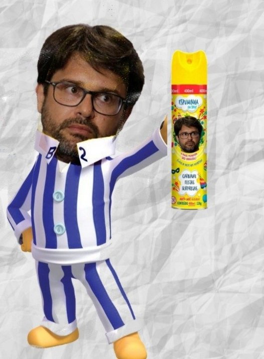 EmbaixadaUFBA's tweet photo. Mais uma derrota com oferecimento da espuminha do Bell. #Fracassini #banana https://t.co/vZEsZDcQl8