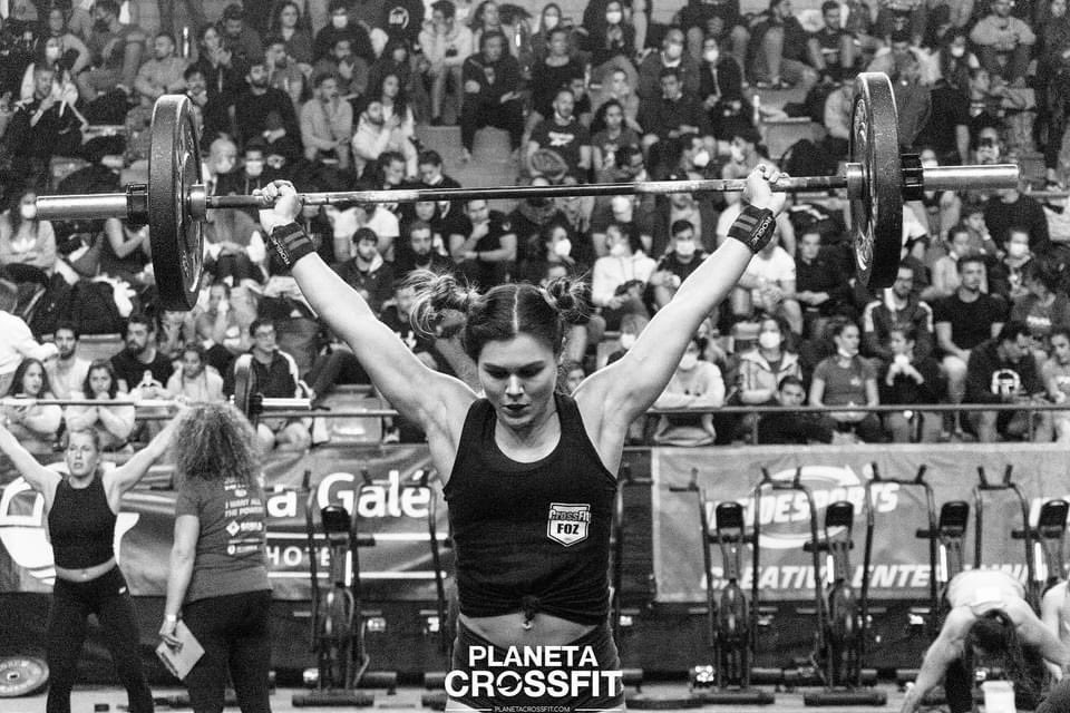 franssinete's tweet photo. Minha Gabriella Florenzano no The Ultimate : Games and Fitness, competiรงรฃo de Crossfit no Porto, em Portugal.
(๐ธ @planetacrossfit)
#UltimateFitnessGames #crossfit #crossfitgirl #crossfitportugal #StrongWithTheForce #snatchday #lifteatsleeprepeat #olylovers #ieatpopcorneveryday https://t.co/KXrUHDo6jl