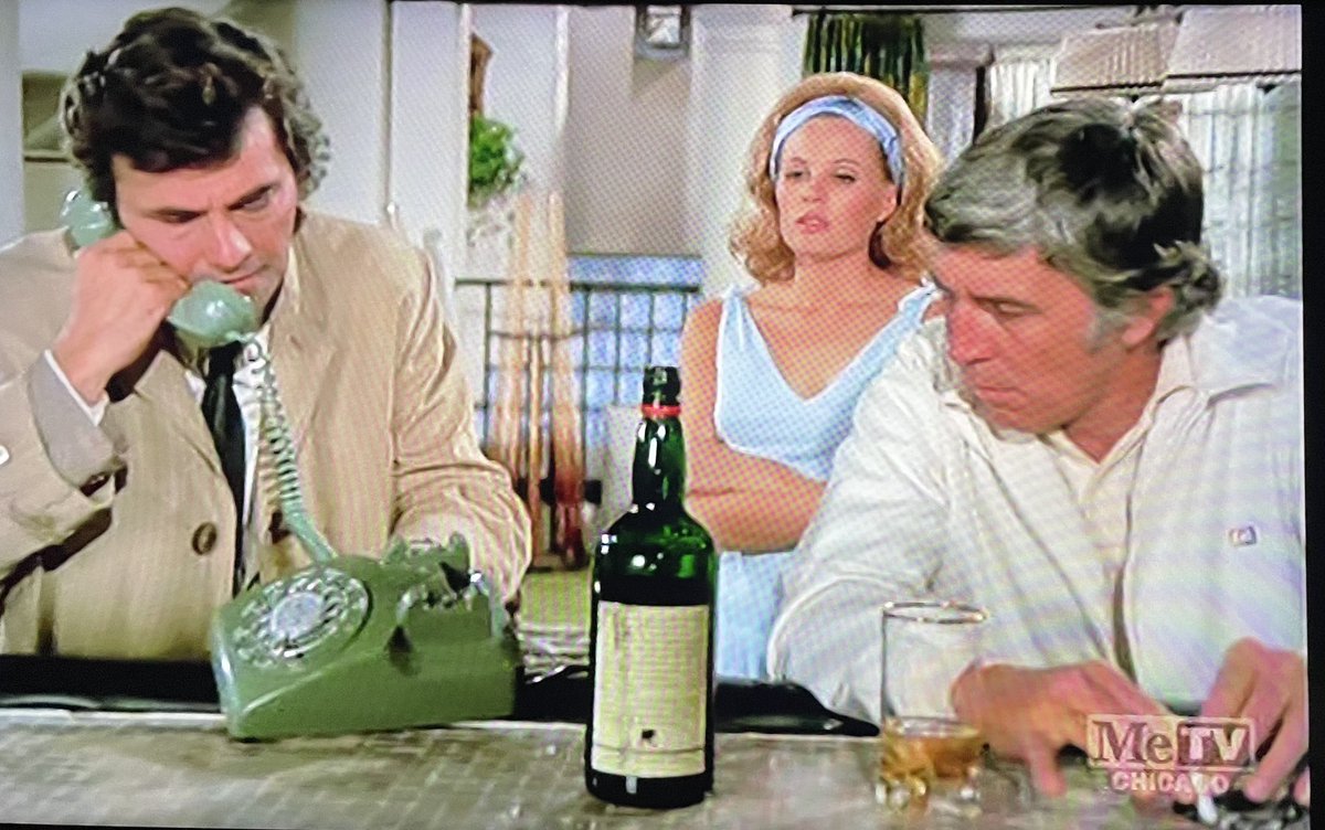 CoughlinBrett's tweet photo. The 1970βs in one shot.
#metvColumbo https://t.co/a7DbTZaZIW
