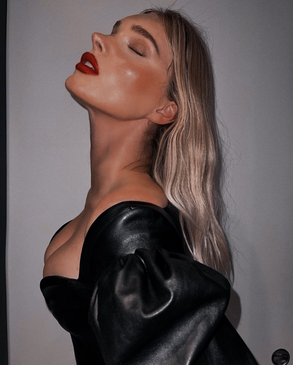 ⠀
⠀
⠀⠀⠀﹫⠀𝖇𝖙𝖈𝖍⠀,⠀ı'm⠀noᴛ⠀𝒔 𝒂 𝒊 𝒏 𝒕
⠀⠀⠀ buᴛ⠀ 𝒍 𝒂 𝒖 𝒓 𝒆 𝒏 𝒕⠀ ⌯⠀ 𝐲𝐬𝐥⠀.ᐟ
⠀