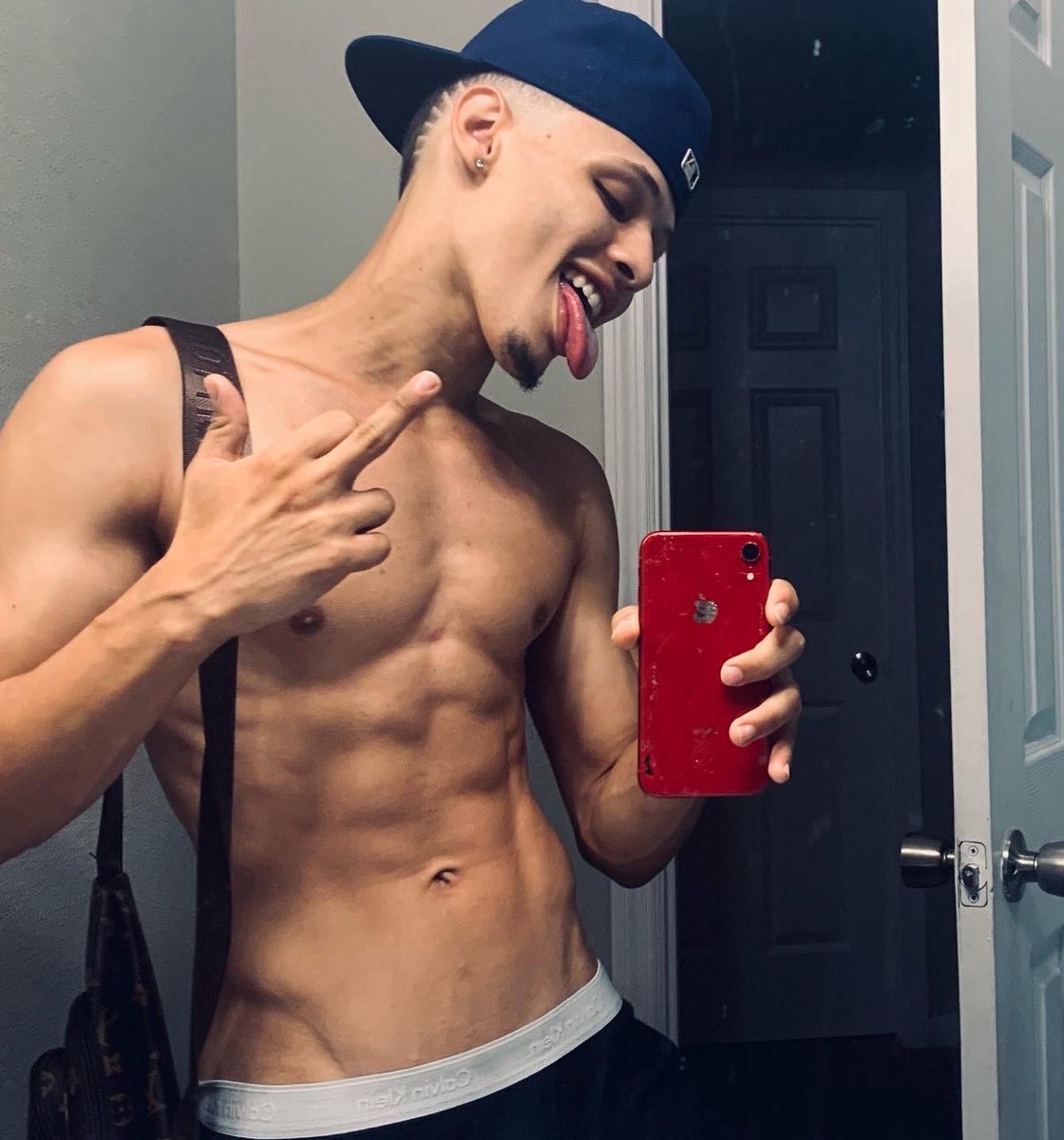popeyoso's tweet photo. Ando con tú shorry 🤣 https://t.co/mbjPMMf0O1