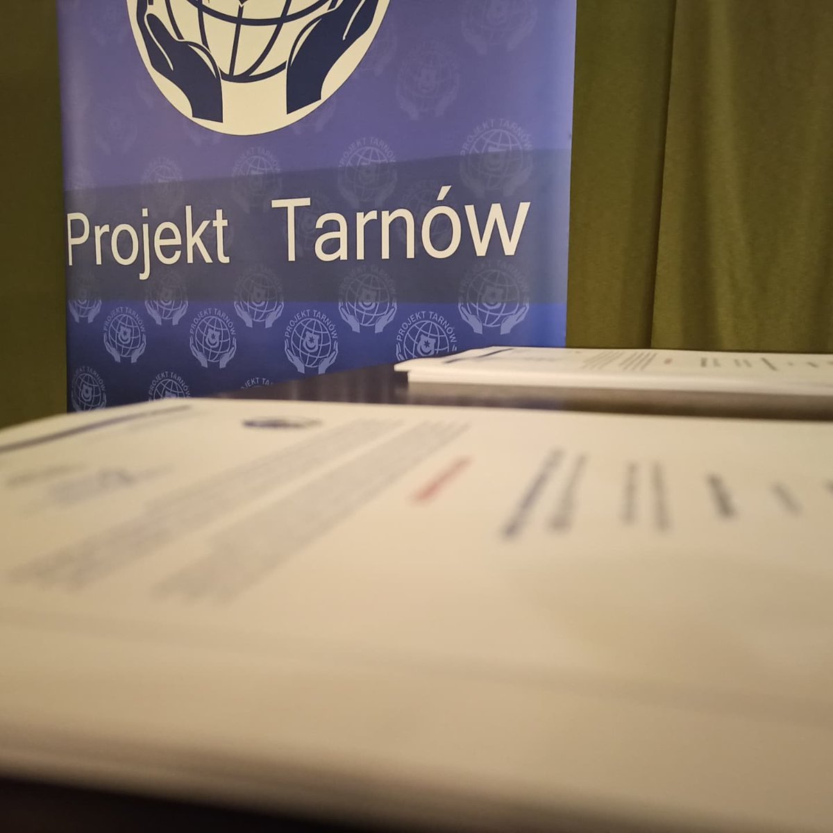 ProjektTarnow's tweet photo. Za nami już ostatni dzień wymiany. Jest nam smutno z tego powodu, ale spędziliśmy wspaniały czas na nauce różnych rzeczy i wzajemnym poznawaniu się. https://t.co/SyZJzqQKeV