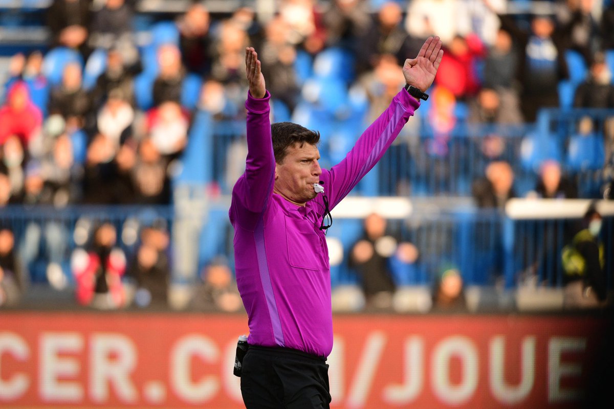 CanadaSoccerEN's tweet photo. Congratulations to Canada Soccer Referee Dave Gantar who refereed his final match today at the 2021 Canadian Championship Final. Happy retirement! https://t.co/WIyrSsDBo4
