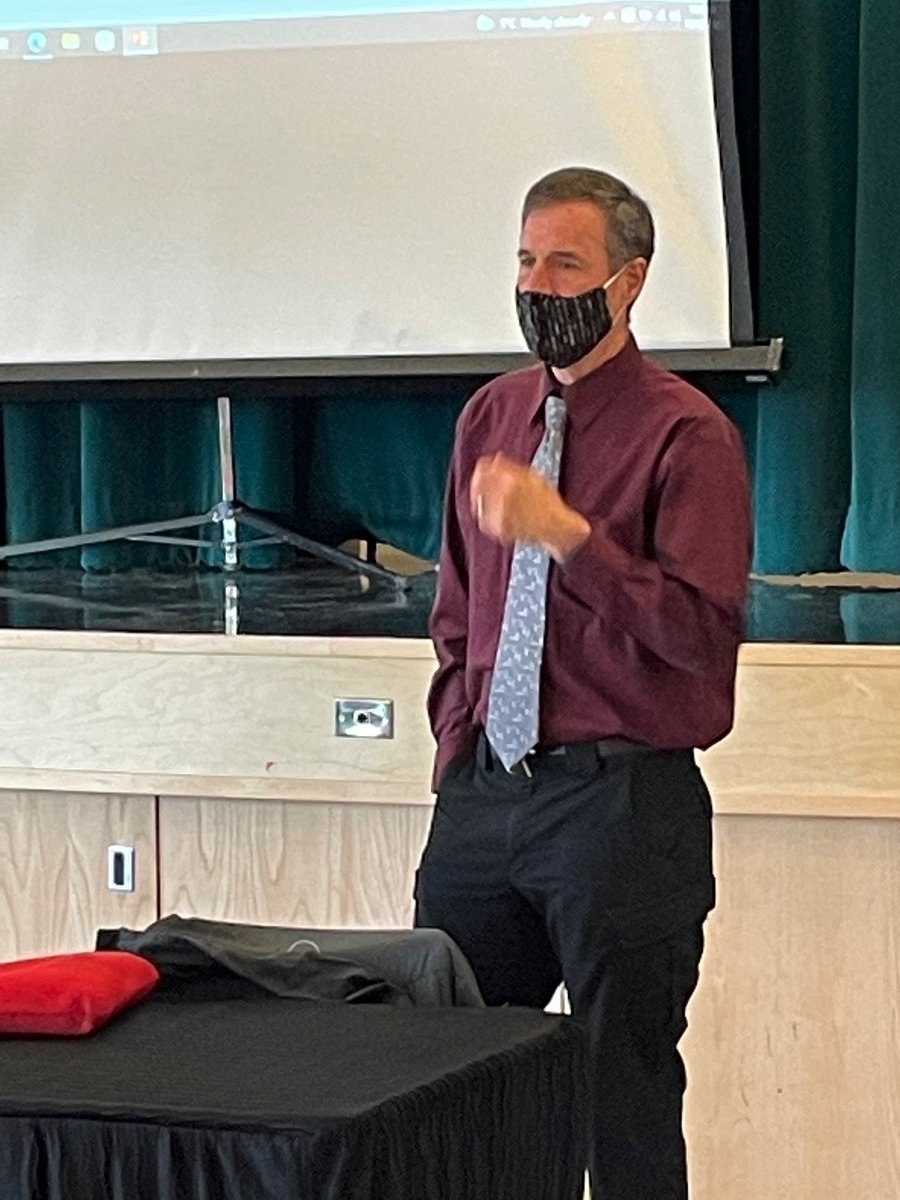 Many thanks to Mr. Ted van Nostrand from CFEE.org t spoke to all of our career classes last week as part of the Financial Literacy Unit in Career Education 2202