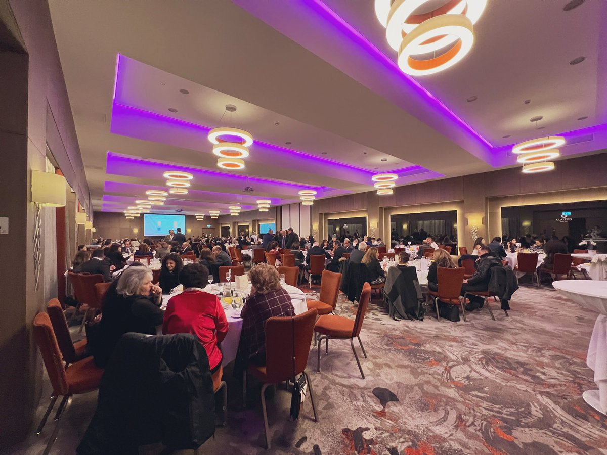 BishopAngaelos's tweet photo. Good to be back in London and straight to the annual @StKyrelTrust banquet, hearing of their admirable service with students in Egypt and Sudan. Showcasing a new strand of ministry, we were educated on some shocking statistics relating to widows in Egypt.

#SponsorAStudent today! https://t.co/rRSFgSIqsX