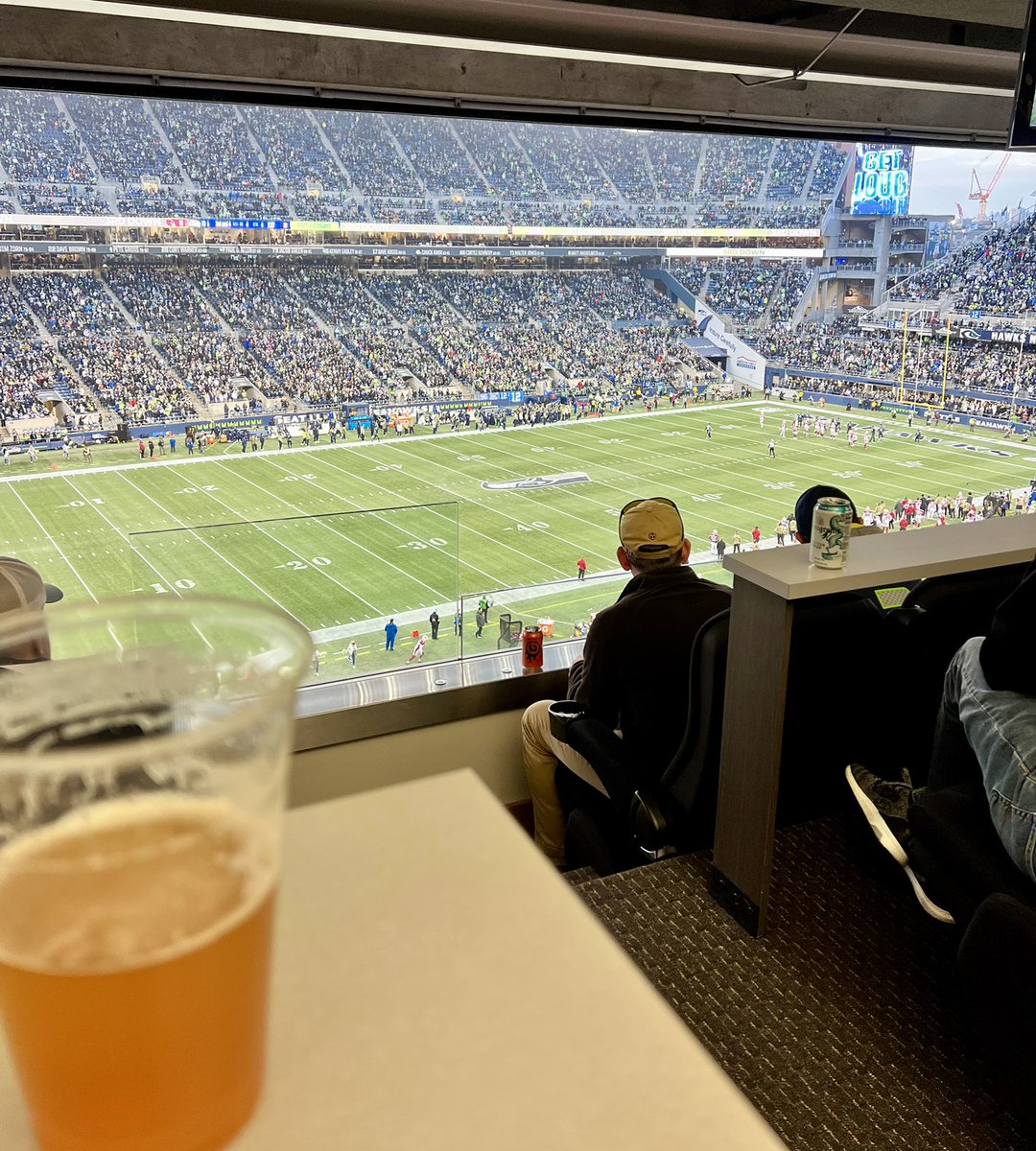 ChrisCassaday's tweet photo. Pretty suite view for todays game. #GOHAWKS https://t.co/h6oQUHU04F