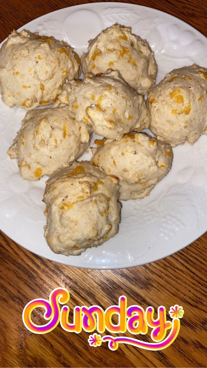 Kayceemay16's tweet photo. A year and a half out of high school, and I’m still using the good ole’ cheddar bay biscuit recipe that I learned in @MrsYzar’s class! 

FACS classes are pretty important y’all! https://t.co/4cxbNIuYuU
